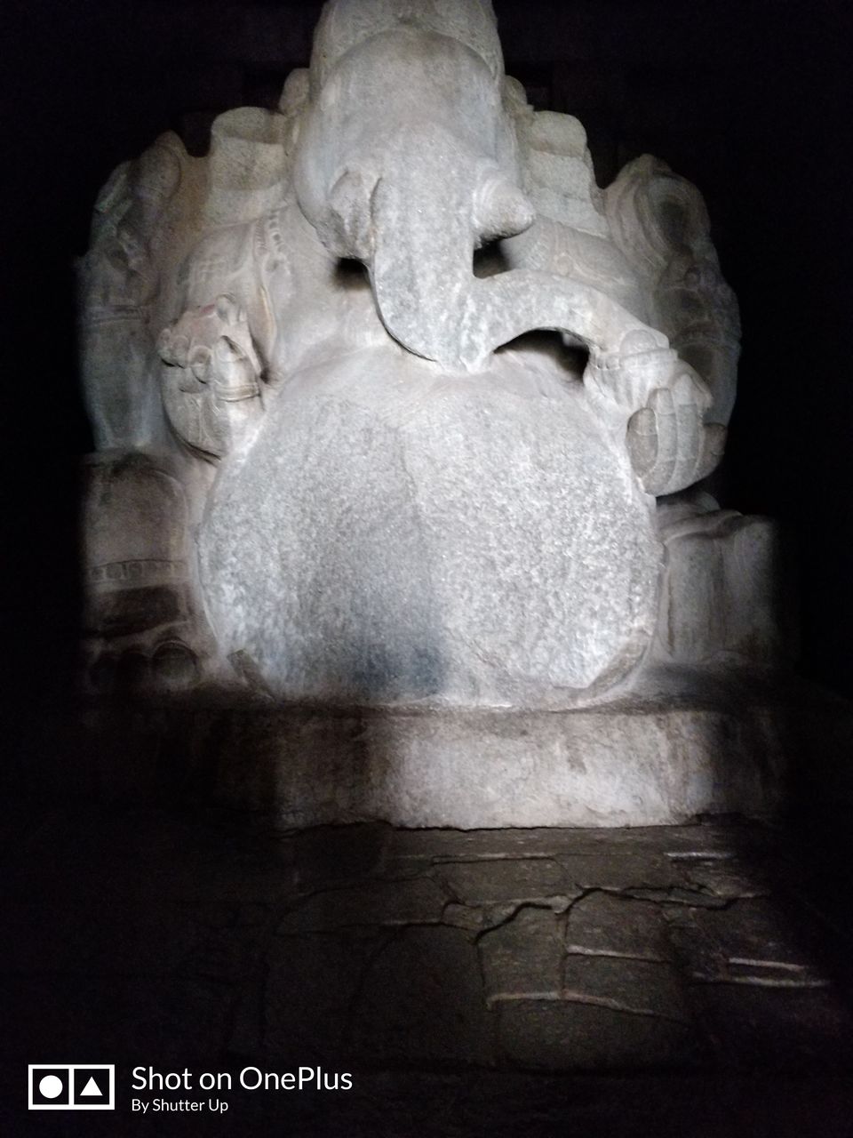 Photo of Kadalekalu Ganesha, Hampi, Karnataka, India by Ayushi Gupta