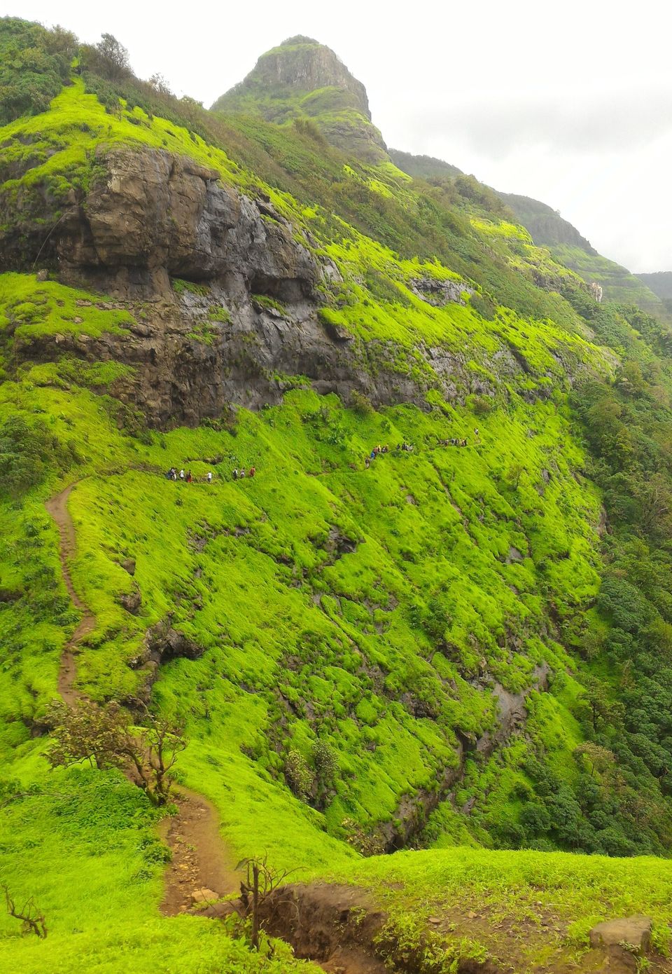 Photo of A Walk To Vikatgad 15/21 by ExploGraphr