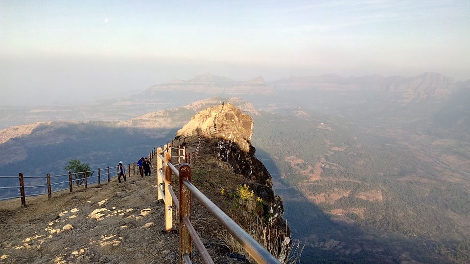 Photo of Road To Raigad 24/29 by ExploGraphr