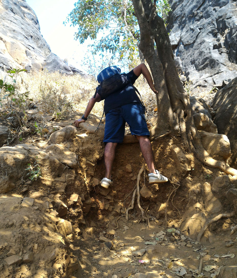 Photo of Pinnacle Of Kalavantin Durg 20/37 by ExploGraphr