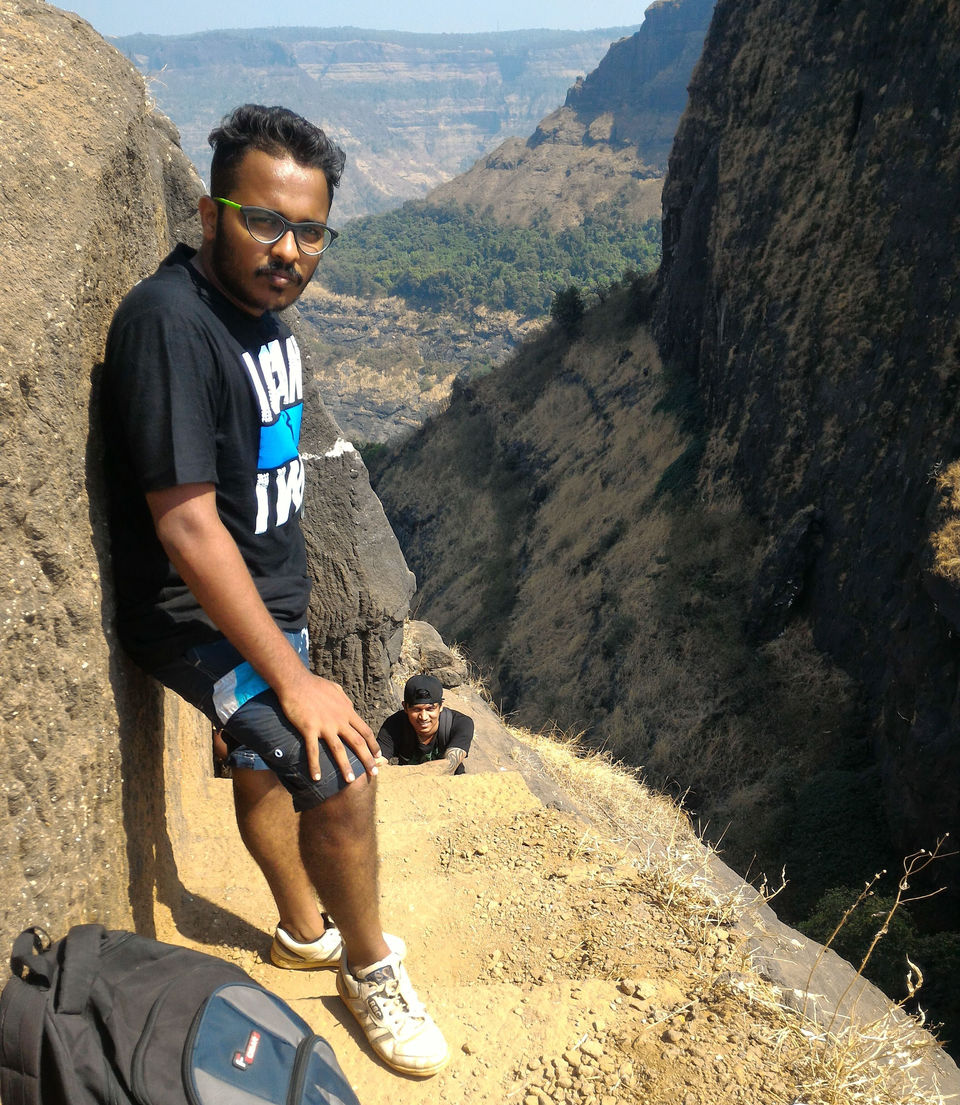 Photo of Pinnacle Of Kalavantin Durg 22/37 by ExploGraphr