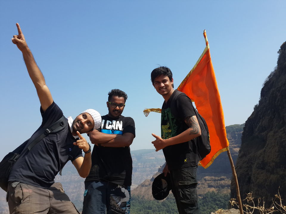 Photo of Pinnacle Of Kalavantin Durg 25/37 by ExploGraphr