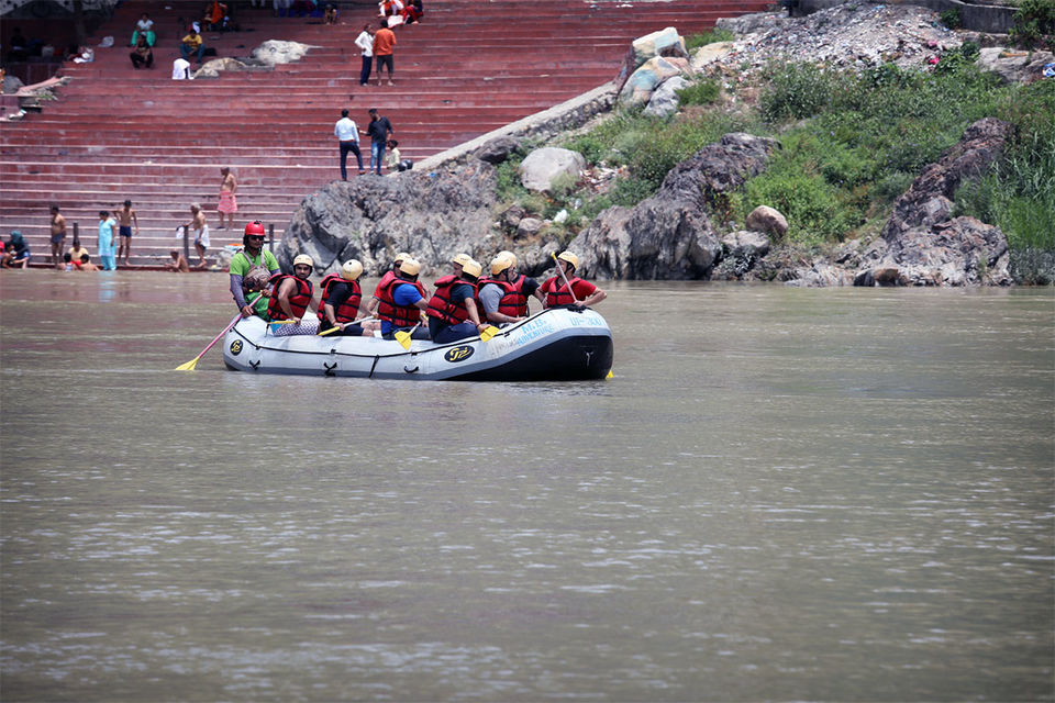 Photo of Laxman Jhula, Rishikesh, Uttarakhand, India by Anuj Tikku