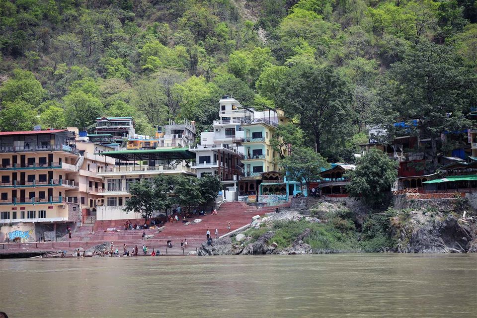 Photo of Laxman Jhula, Rishikesh, Uttarakhand, India by Anuj Tikku