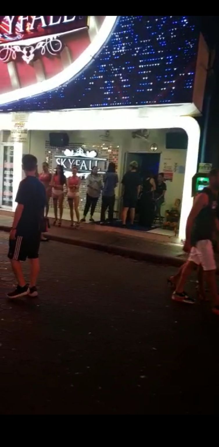 Photo of Walking Street, Pattaya City, Bang Lamung District, Chon Buri, Thailand by Tushar Dawar