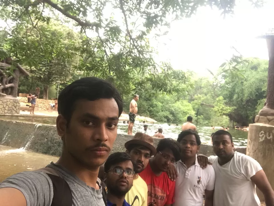 Photo of Tada waterfalls by Srinivas Guptha
