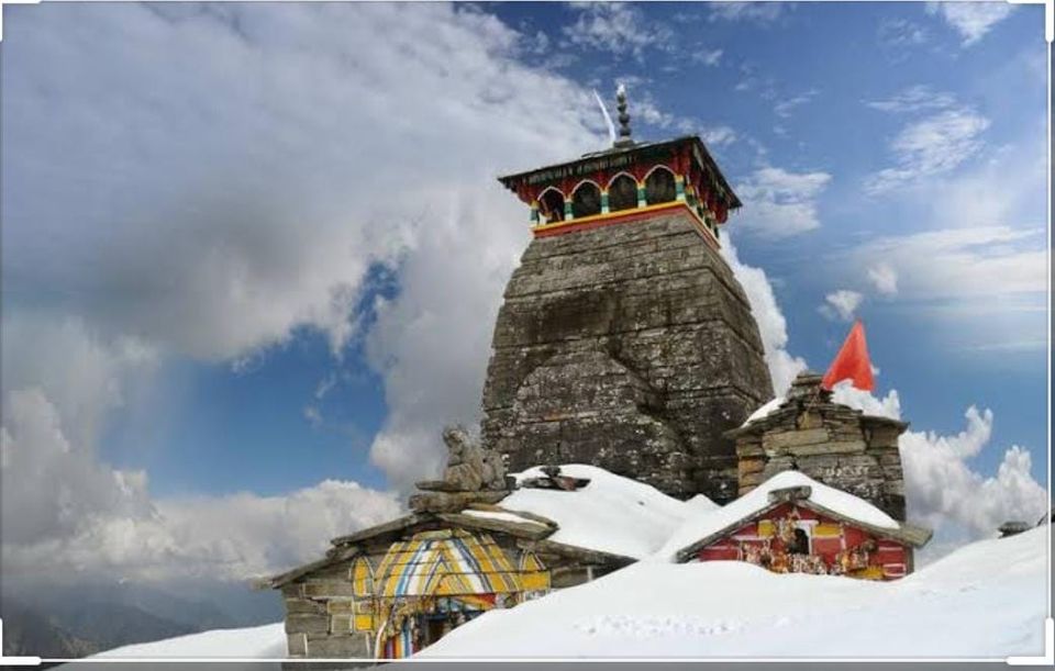 Photo of Story of Himalayan Tunganath Trek : World's Highest Shiva's Temple by Sweta Arya