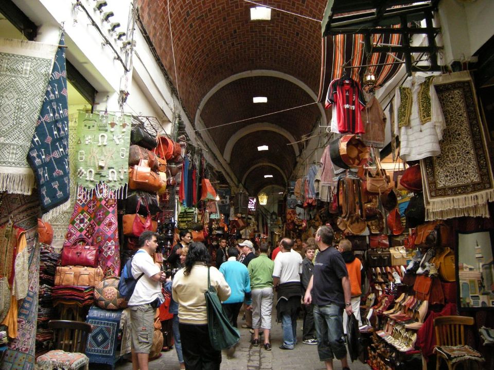 Photo of Colaba Causeway Market, Bakery Ln, Army Area, Nofra, Navy Nagar, Colaba, Mumbai, Maharashtra, India by Abhinav Jain