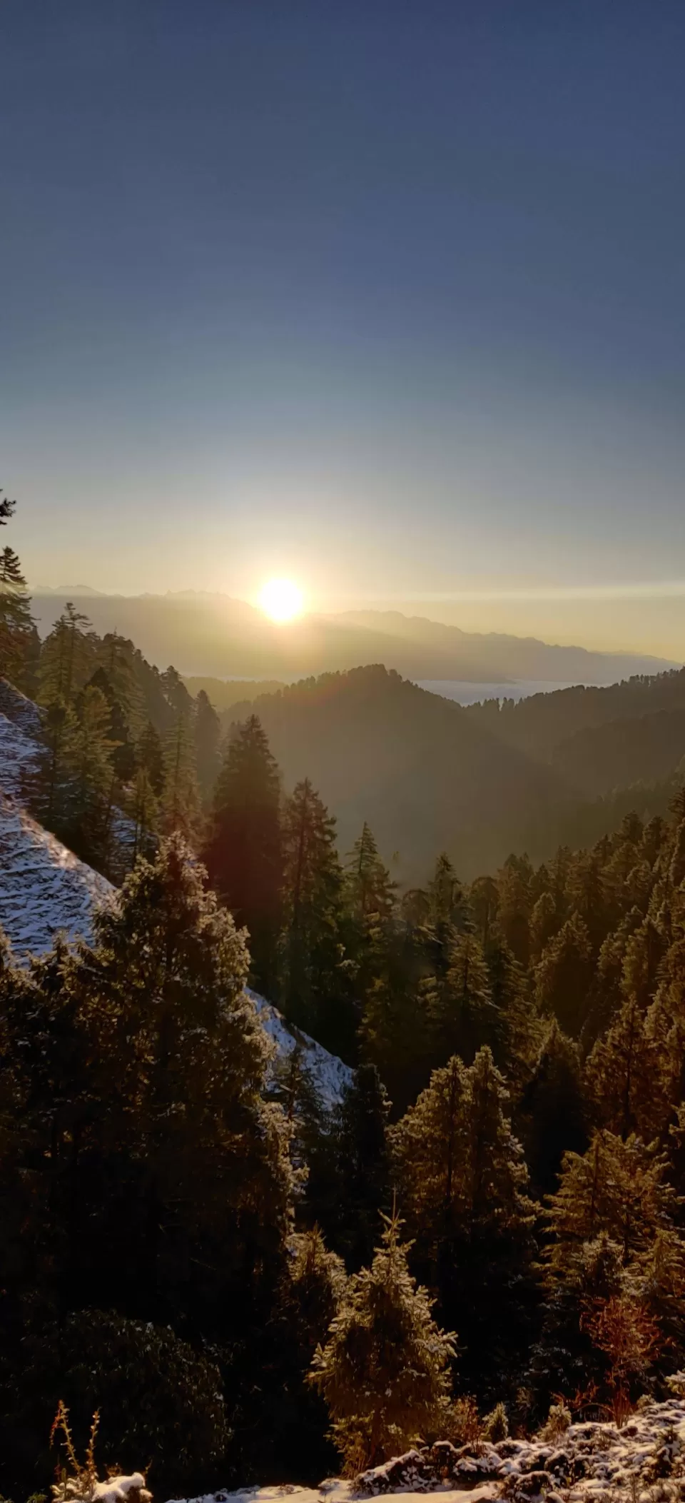 Photo of Prashar Lake Kishna Camps, D.P.F. Parashar Dhar, Himachal Pradesh, India by Ipshita Debnath