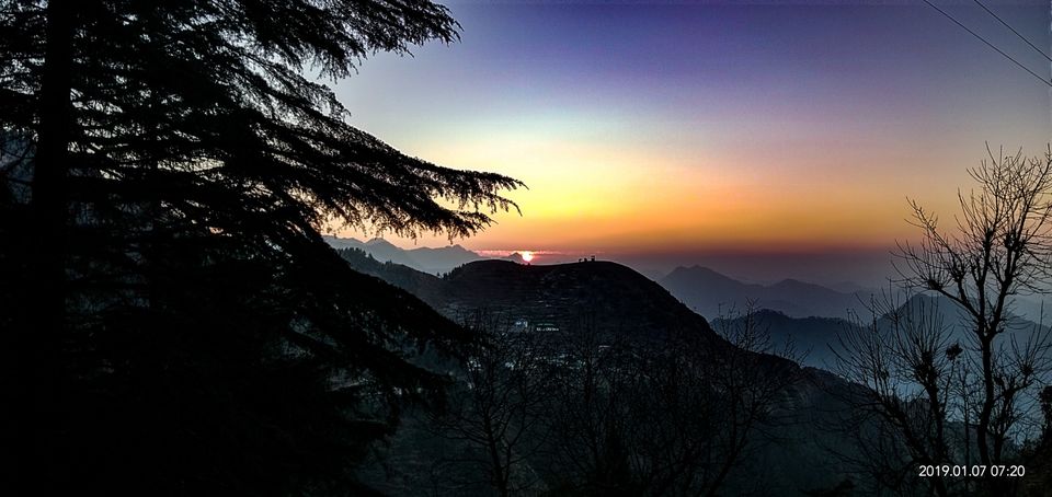 Photo of Dhanaulti, Uttarakhand, India by Rutwa Somani