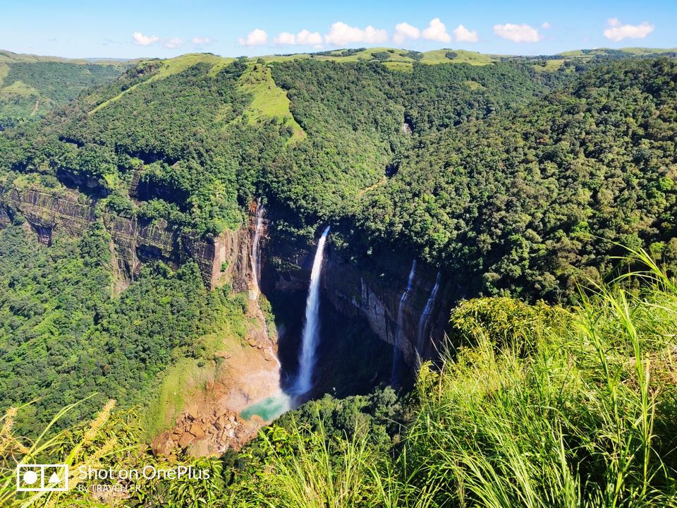 Photo of Nohkalikai Waterfall by Pankaj Mehta Traveller
