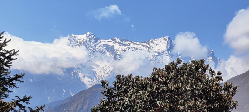 Photo of कैसे करें एवेरेस्ट बेस कैंप का सस्ता ट्रेक by Pankaj Mehta Traveller