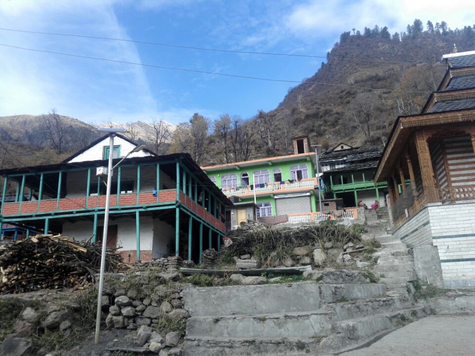Photo of Tosh, Himachal Pradesh, India by Priti Raman Vishwakarma