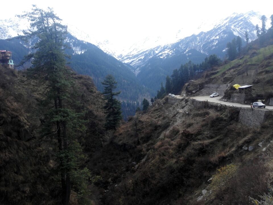 Photo of Tosh, Himachal Pradesh, India by Priti Raman Vishwakarma