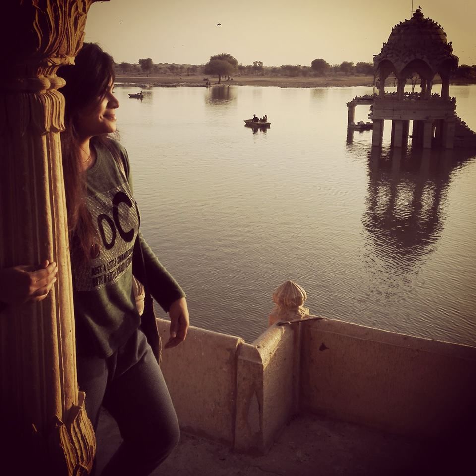 Photo of A girl exploring Indian states solo & saying it's safe ! 2/4 by Priti Raman Vishwakarma