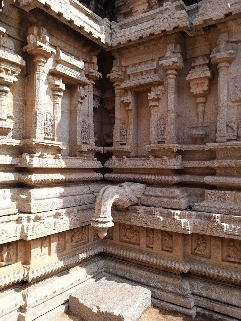Photo of Vitthala Temple, Hampi, Karnataka, India by Anv._.Guru
