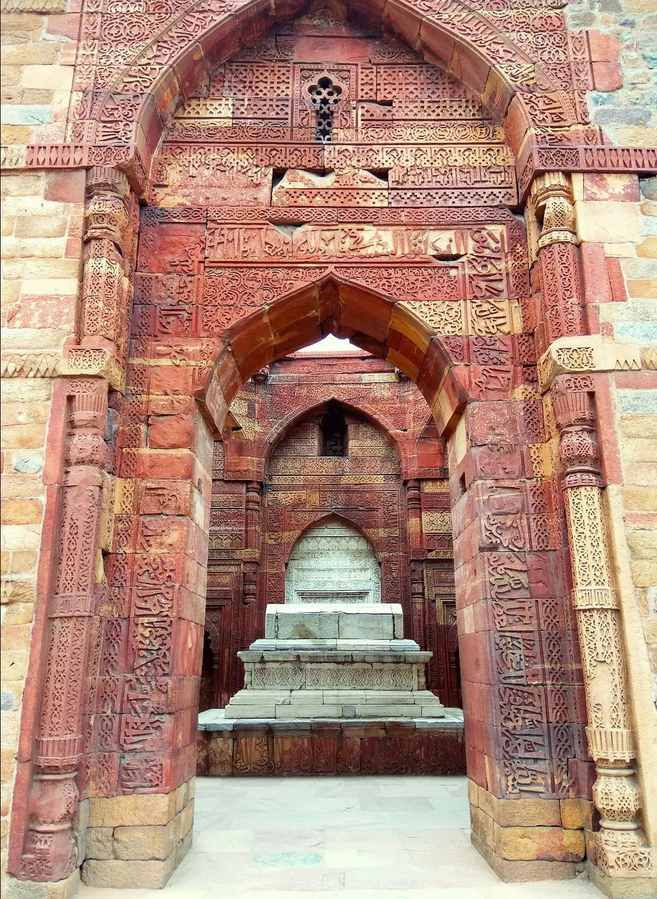 Photo of A Disputed Beauty - Qutub Minar by ARCHANA RAI