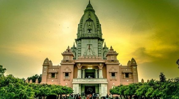 Photo of Quick Itinerary for World's Oldest City 2/9 by ARCHANA RAI