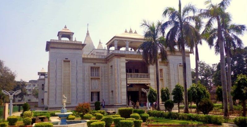 Photo of Quick Itinerary for World's Oldest City 5/9 by ARCHANA RAI