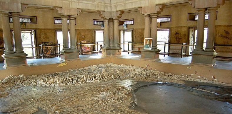 Photo of Quick Itinerary for World's Oldest City 6/9 by ARCHANA RAI