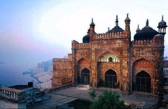 Photo of Quick Itinerary for World's Oldest City 9/9 by ARCHANA RAI