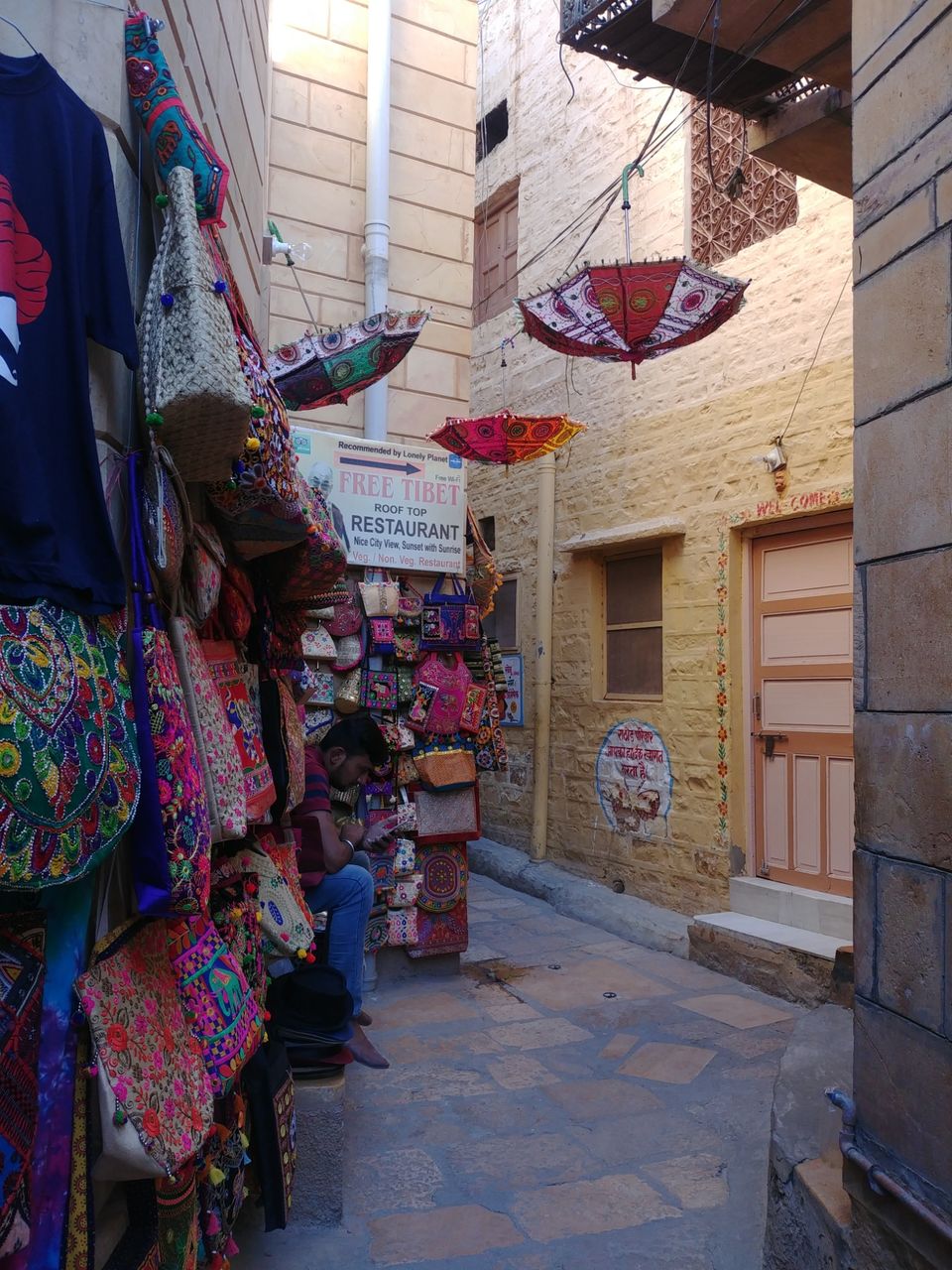 Photo of Jaisalmer Fort, Fort Road, Near Gopa Chowk, Dhibba Para, Manak Chowk, Amar Sagar Pol, Jaisalmer, Rajasthan, India by Pushpak Apte