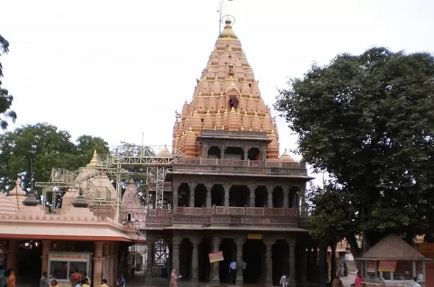 Photo of Mahakaleshwar Jyotirlinga, Jaisinghpura, Ujjain, Madhya Pradesh, India by Leisure Traveller