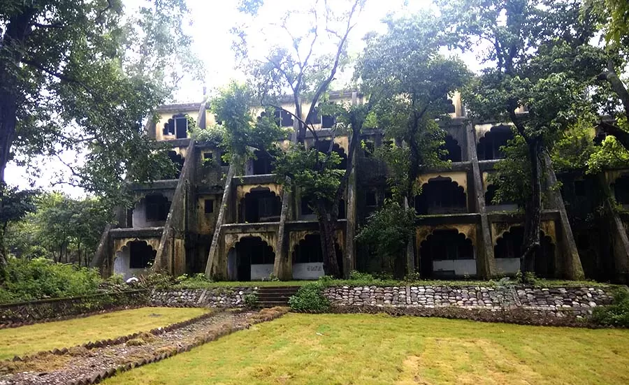 Photo of Exploring the Land of Yoga: A Travelogue to Rishikesh by Om Singh