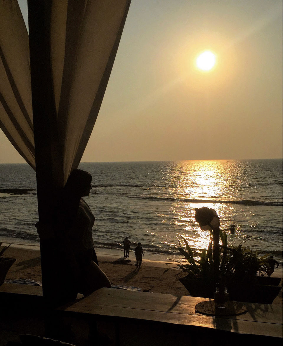 Photo of an evening at elephant Art cafe for beautiful sunset by pr@gs