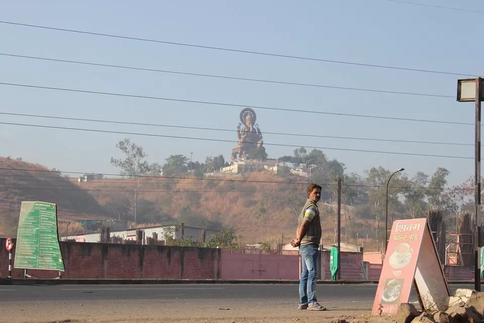 Photo of Somatane Toll Booth, Old Mumbai - Pune Highway, Maharashtra, India by Vivek Rauthan