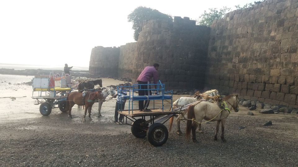 Photo of Kolaba Fort, Kolab, Fort, Alibag, Maharashtra, India by Vivek Rauthan