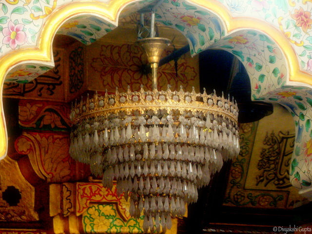 Photo of A day at the Hazrat Nizamuddin Dargah by Divyakshi Gupta