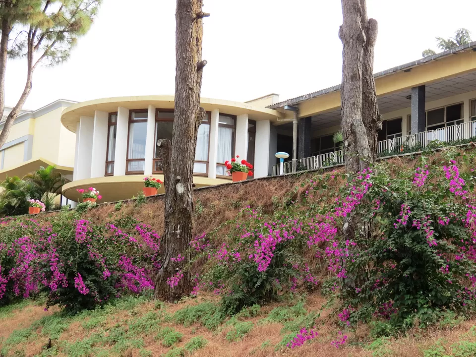 Photo of Asia Plateau, Panchgani, Maharashtra, India by Priti Gupta