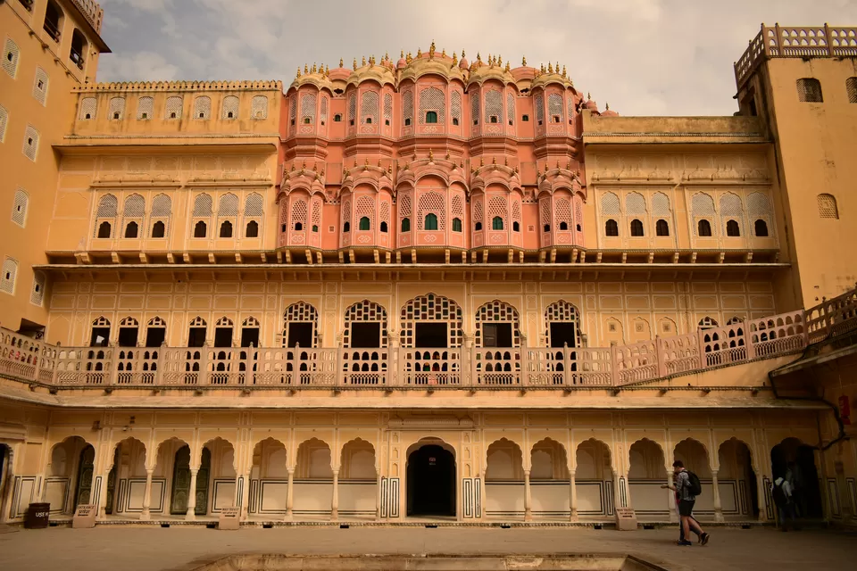 Photo of Padharo Mhare Des – A Colourful Extravaganza by Ranjabatee