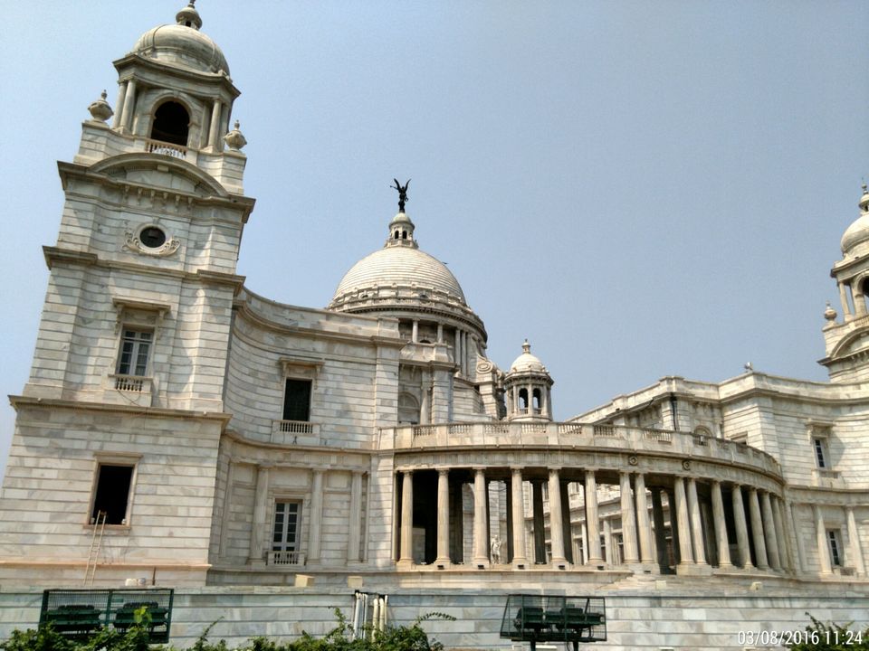 Photo of Kolkata, West Bengal, India by saksham budhiraja