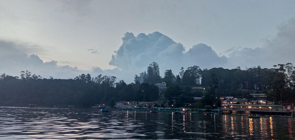 Photo of Ooty Lake, West Mere, Ooty, Tamil Nadu by Animesh Ghosh