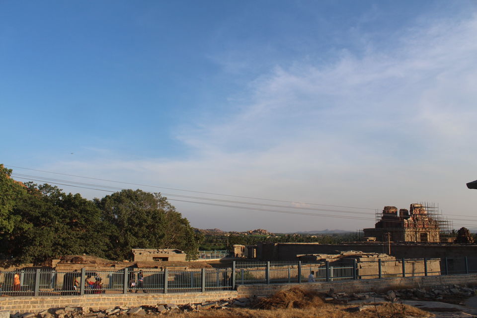 Photo of Ride to the City of Silhouetted Monuments 18/33 by Animesh Ghosh