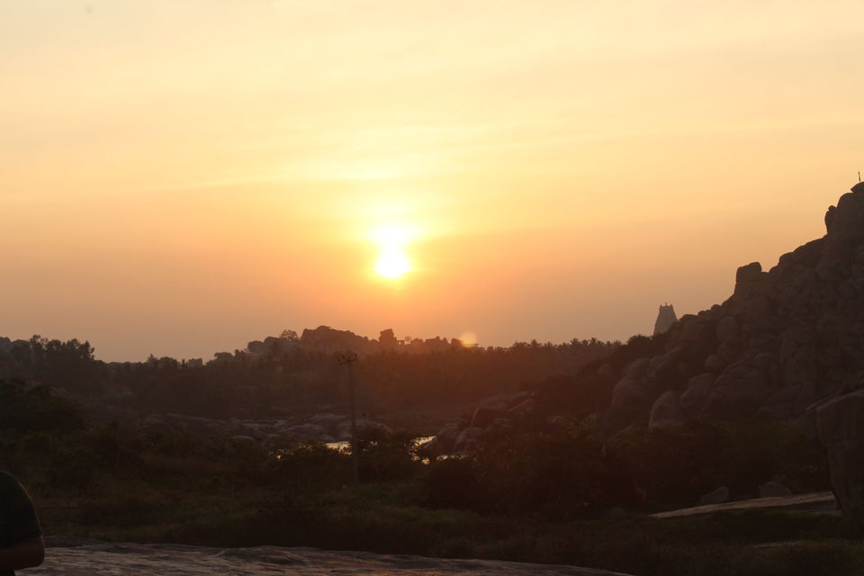 Photo of Ride to the City of Silhouetted Monuments 29/33 by Animesh Ghosh