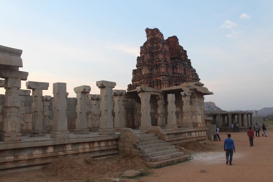Photo of Ride to the City of Silhouetted Monuments 30/33 by Animesh Ghosh