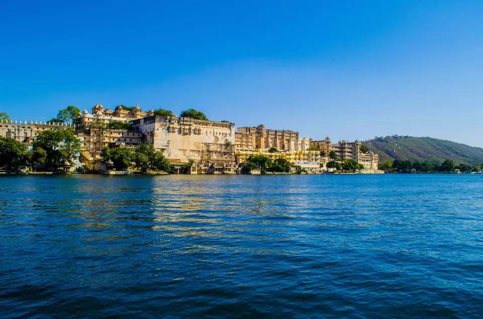 Photo of Restaurant Ambrai, Chand Pole, Udaipur, Rajasthan, India by Akhil Verma