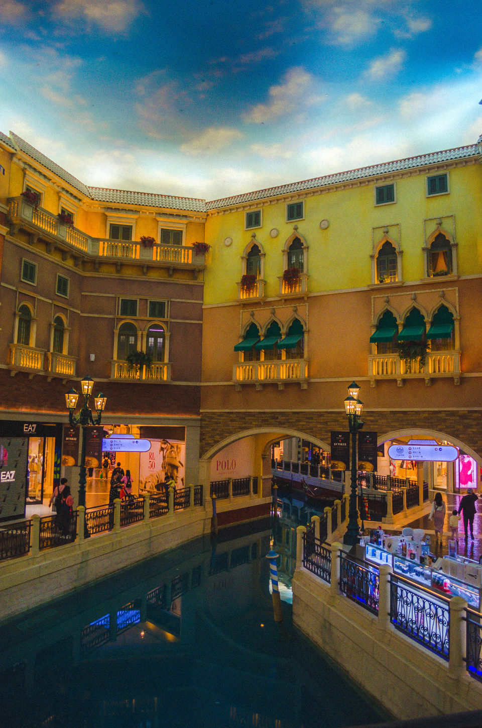 Photo of That Time I Visited The Largest Casino In The World and Had My Mind and Wallet Blown! by Akhil Verma