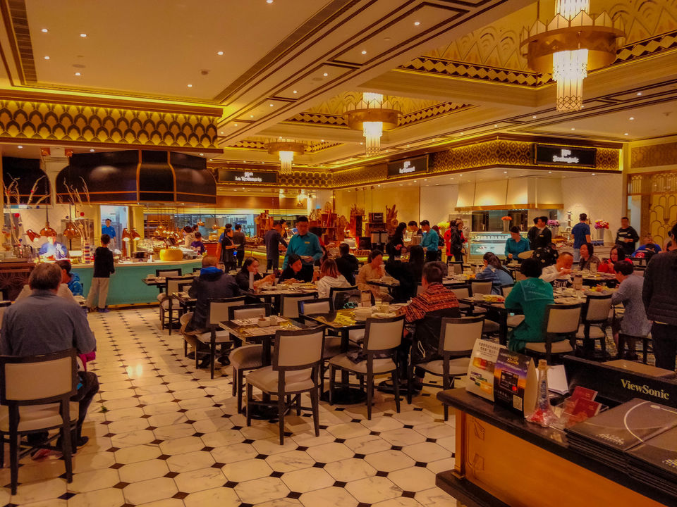 Photo of The Parisian Macao, Estrada do Istmo, Macau by Akhil Verma