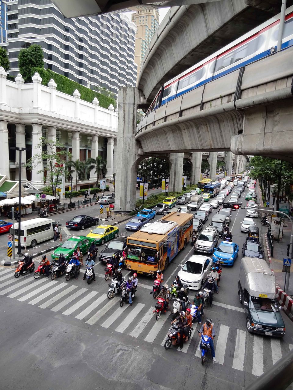 Photo of Siam Paragon Shopping Center Bangkok Thailand by Matthew Crompton