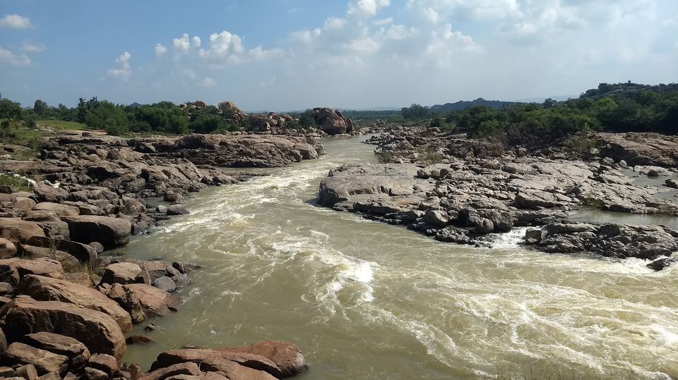 Photo of I Traveled to explore the beautiful Ruins Which are more stunning than other monuments in India 32/34 by Indian Traveloggers
