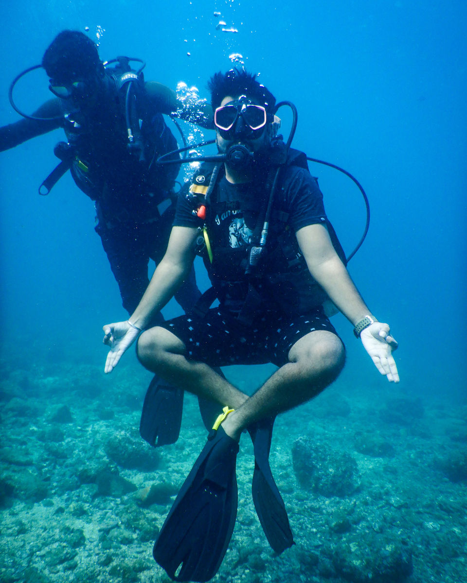 Photo of SCUBA Diving in Netrani Islands, Murudeshwara 6/22 by Lokesh R Kumar