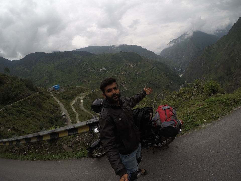 Photo of Joshimath, Uttarakhand, India by Hitesh Bhutani