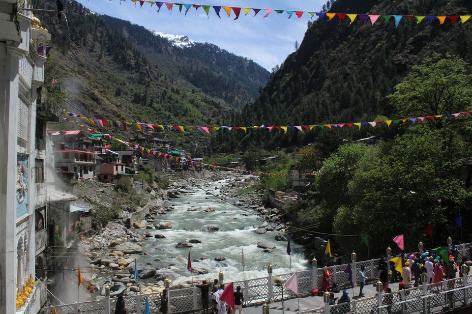 Photo of Manikaran - The Town of Hot Water Springs and Utmost Faith 1/12 by Hitesh Bhutani
