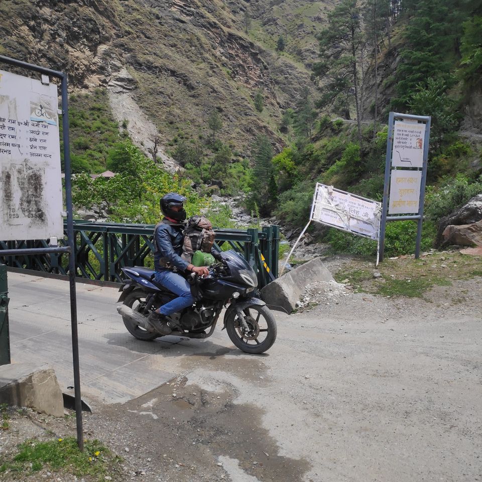 Photo of One Night Stand with Tirthan Valley by Hitesh Bhutani