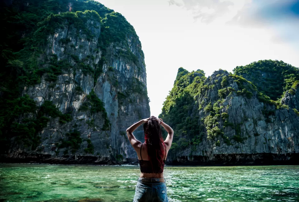 Photo of Phi Phi Islands, Krabi, Thailand by Reise