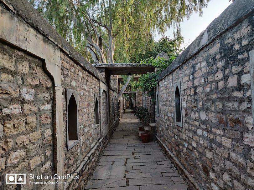 Photo of The Melodies of Gwalior, Delhi to Bangalore drive: Exploring the Unexplored 1/46 by Srashti Mittal